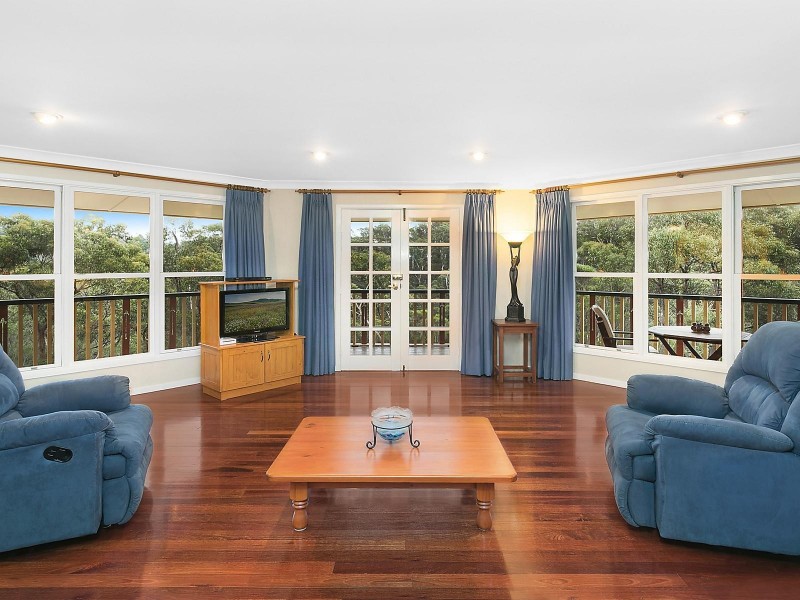 7 Darcy Close, Wentworth Falls NSW 2782