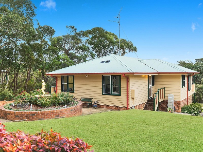 7 Darcy Close, Wentworth Falls NSW 2782