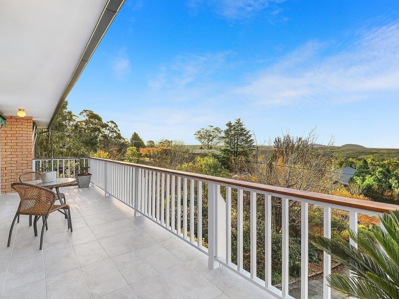 12 Panorama Crescent, Wentworth Falls NSW 2782