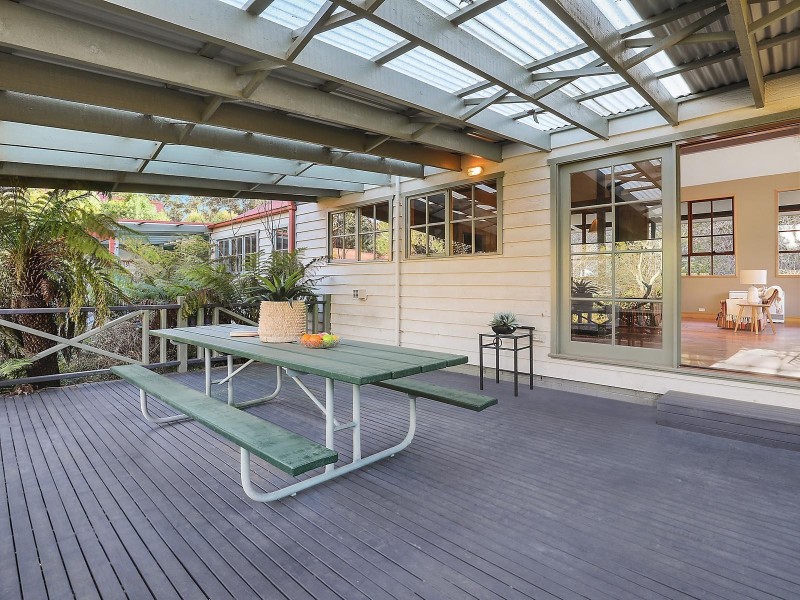 31 Hillview Road, Katoomba NSW 2780