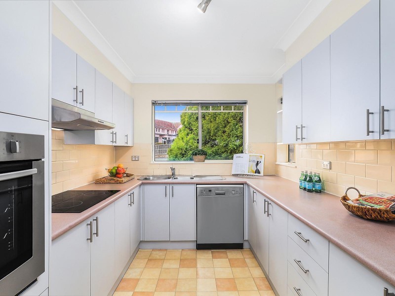 7/9 Page Avenue, Wentworth Falls NSW 2782