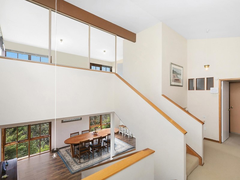 49 Henderson Road, Wentworth Falls NSW 2782