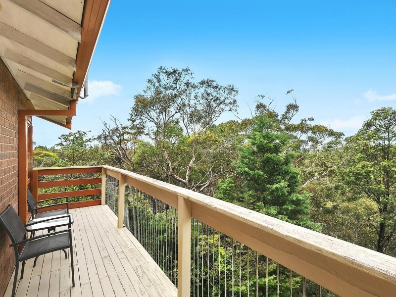 49 Henderson Road, Wentworth Falls NSW 2782