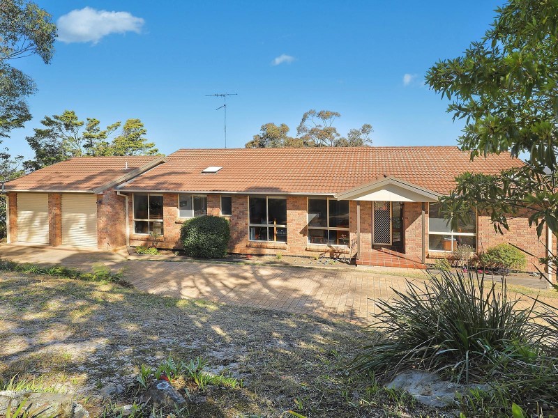 26-28 Mona Road, Woodford NSW 2778