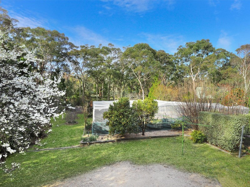 66A Genevieve Road, Bullaburra NSW 2784