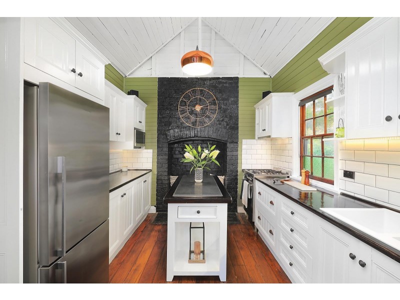 49 Railway Parade, Hazelbrook NSW 2779