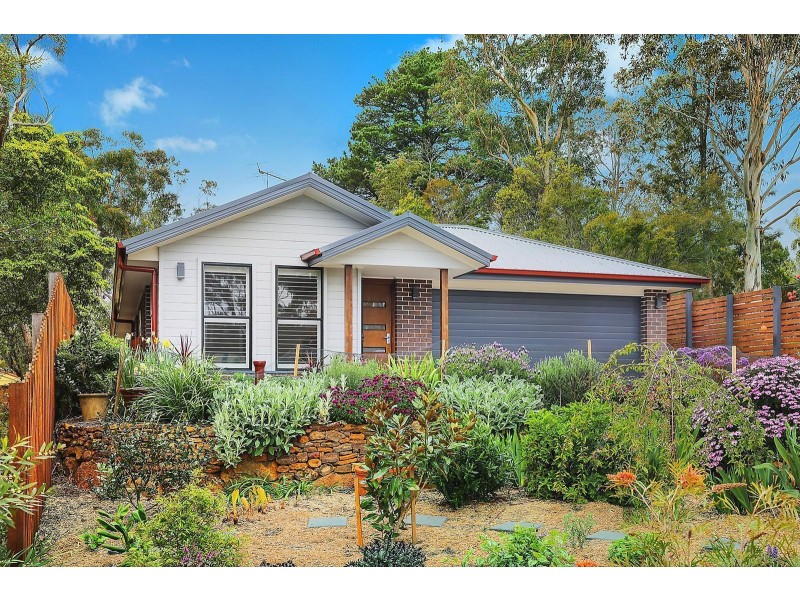 3 Lurline Street, Wentworth Falls NSW 2782