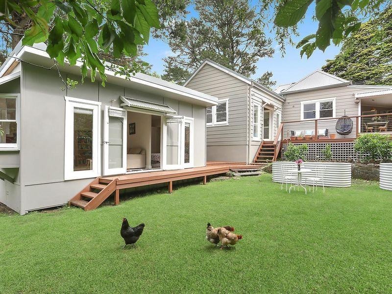 51 Fletcher Street, Wentworth Falls NSW 2782