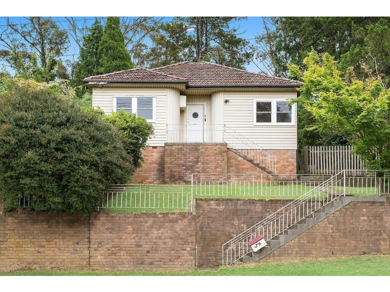 34 Whitton Street, Katoomba NSW 2780