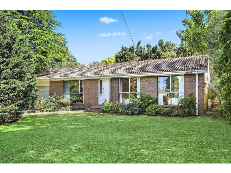 49 Cook Road, Wentworth Falls NSW 2782