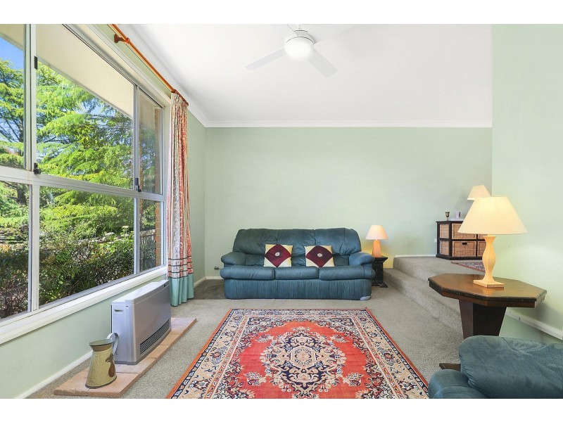 49 Cook Road, Wentworth Falls NSW 2782