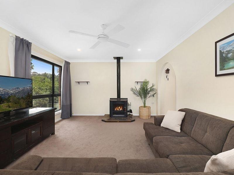 5 Hill Street, Wentworth Falls NSW 2782