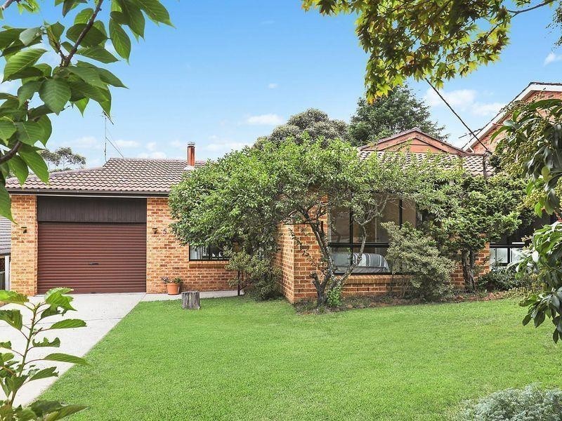 5 Hill Street, Wentworth Falls NSW 2782