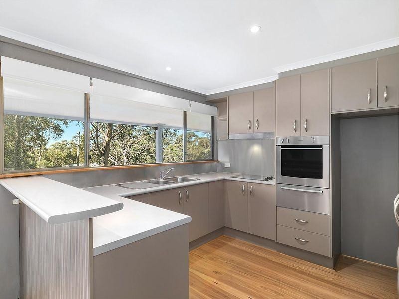 31 Edward Parade, Wentworth Falls NSW 2782