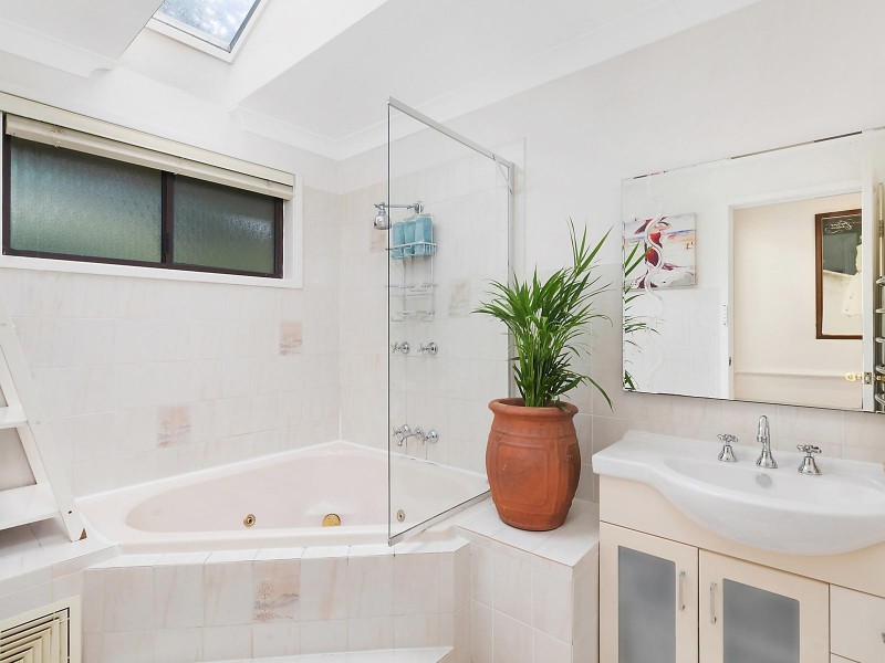 4 Talbot Road, Hazelbrook NSW 2779