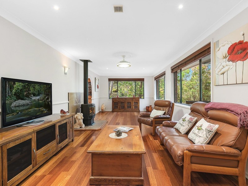 4 Talbot Road, Hazelbrook NSW 2779