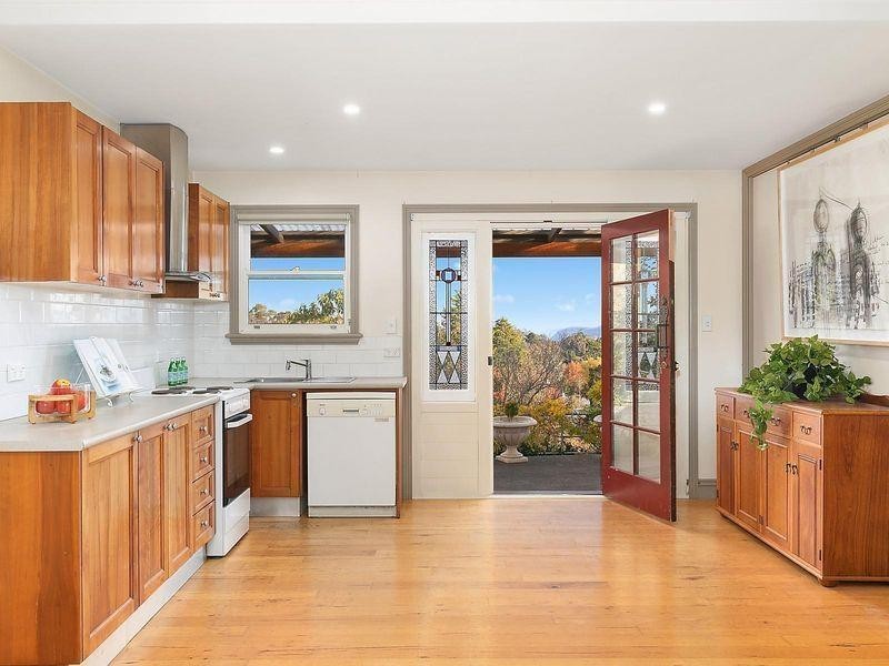 2 Warriga Street, Katoomba NSW 2780