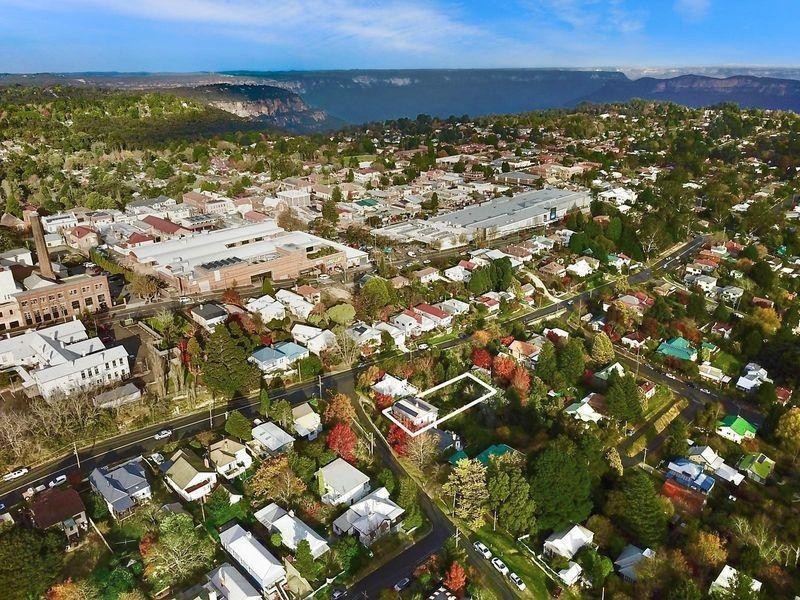 2 Warriga Street, Katoomba NSW 2780