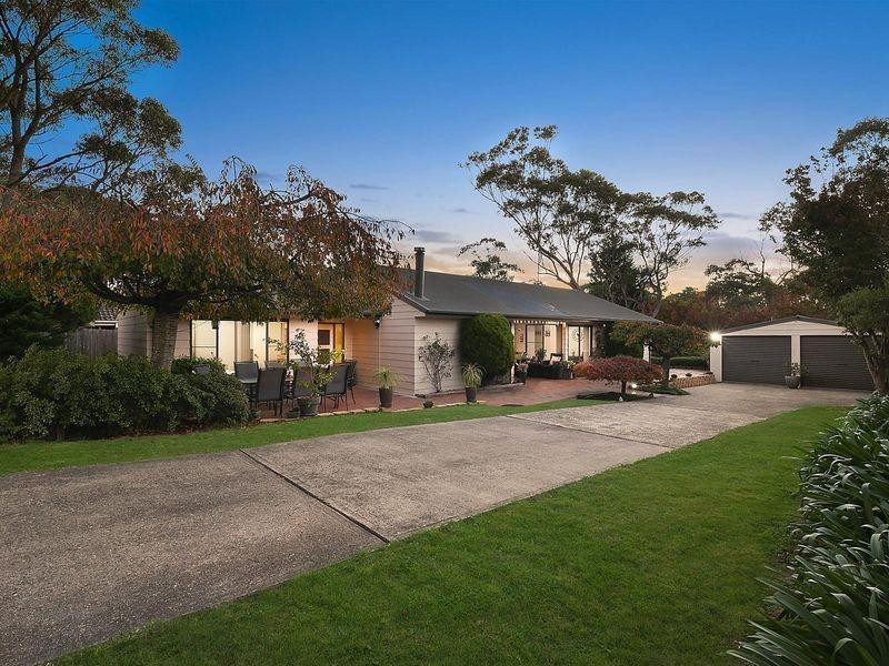 23 Shortland Street, Wentworth Falls NSW 2782