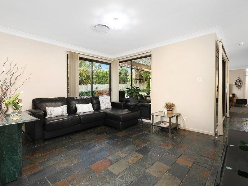 23 Shortland Street, Wentworth Falls NSW 2782