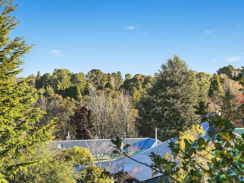2a Abbey Street, Leura NSW 2780