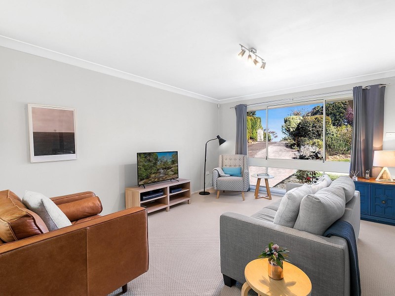 34 Queen Elizabeth Drive, Wentworth Falls NSW 2782