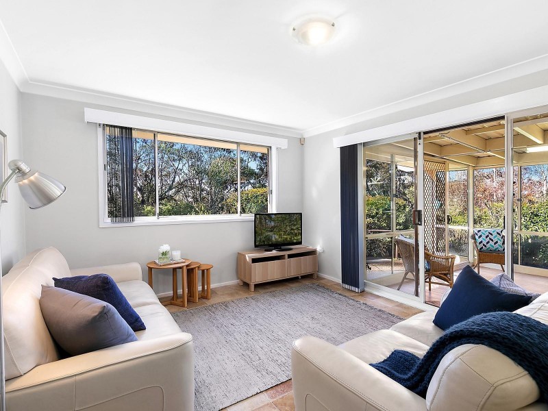 34 Queen Elizabeth Drive, Wentworth Falls NSW 2782