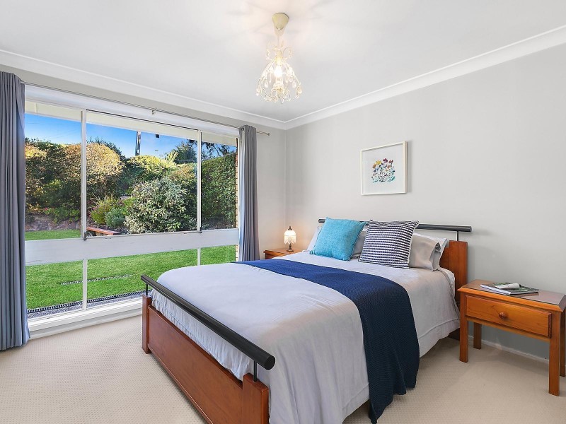 34 Queen Elizabeth Drive, Wentworth Falls NSW 2782