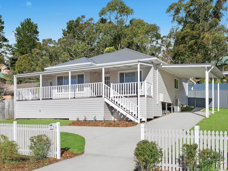 146 Great Western Highway, Wentworth Falls NSW 2782