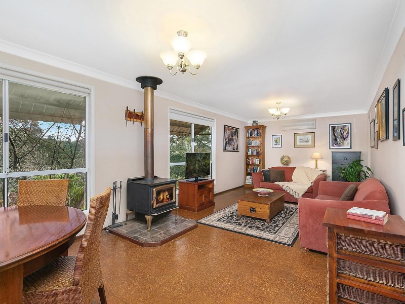 58 Clear View Parade, Hazelbrook NSW 2779