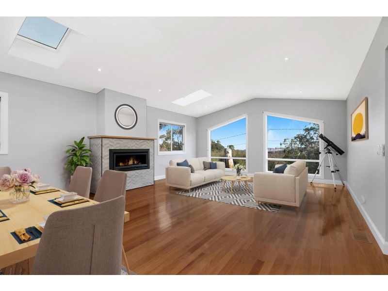 24 Valley Road, Wentworth Falls NSW 2782