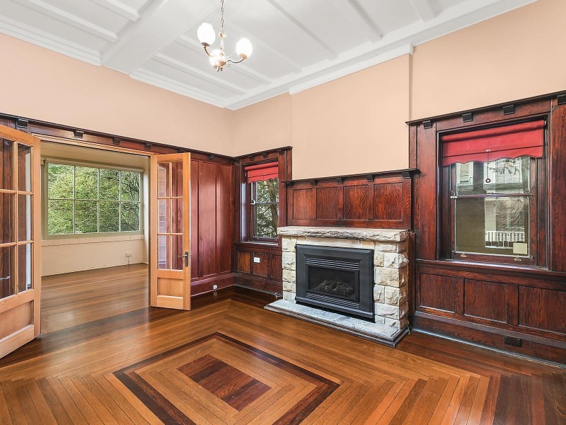 242 Leura Mall, Leura NSW 2780