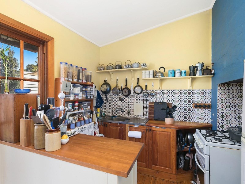 25 Bourne Street, Wentworth Falls NSW 2782