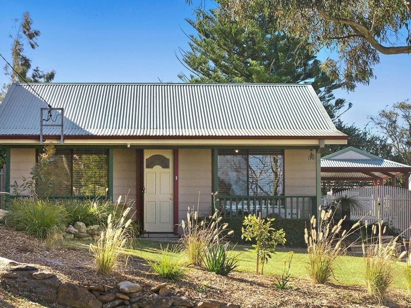 8 Parker Street, Woodford NSW 2778