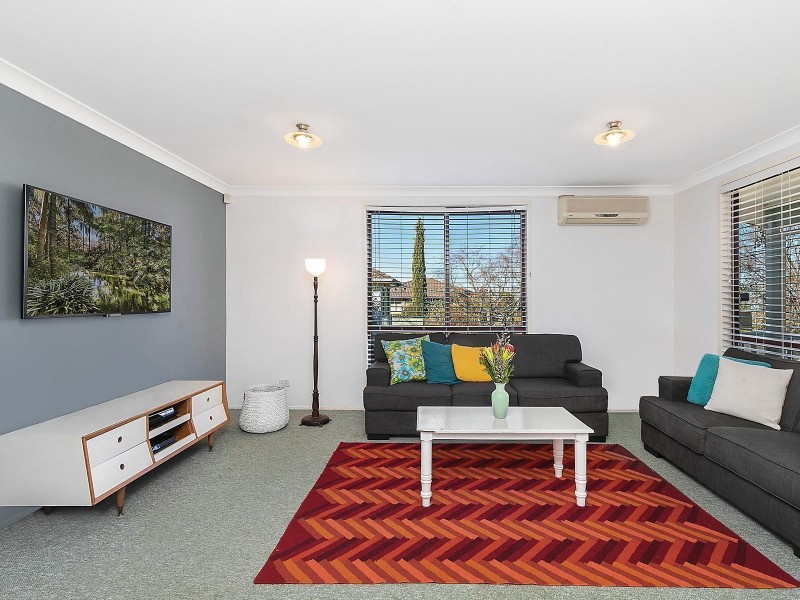 8 Parker Street, Woodford NSW 2778