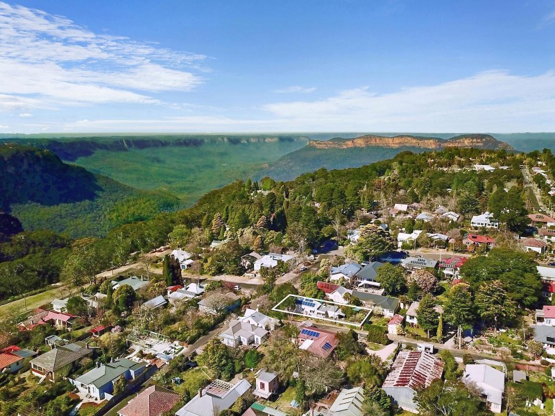 7 Dunmore Lane, Katoomba NSW 2780