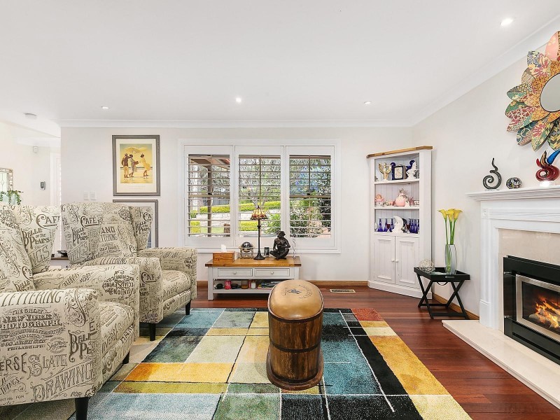 40 Claines Crescent, Wentworth Falls NSW 2782