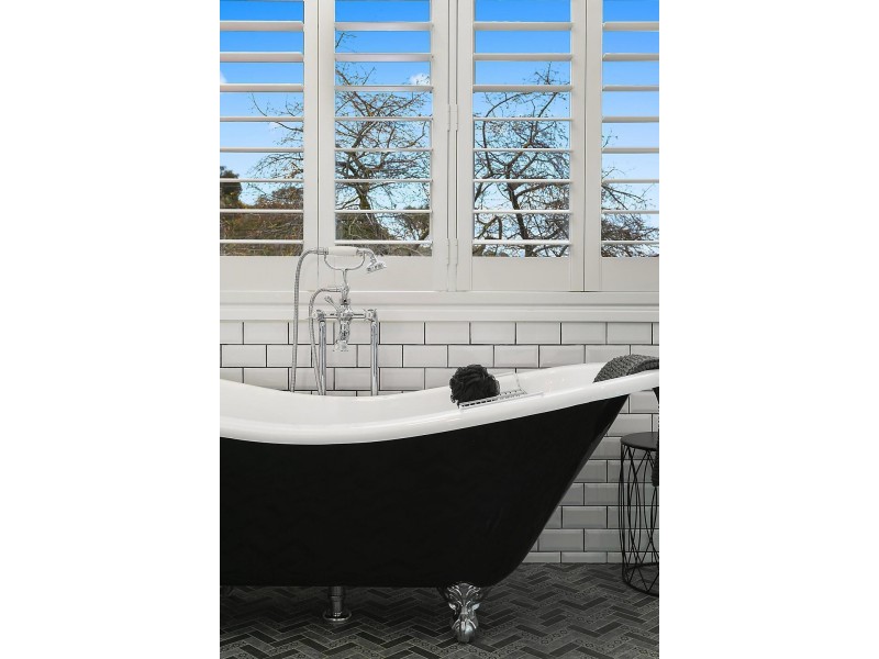 40 Claines Crescent, Wentworth Falls NSW 2782