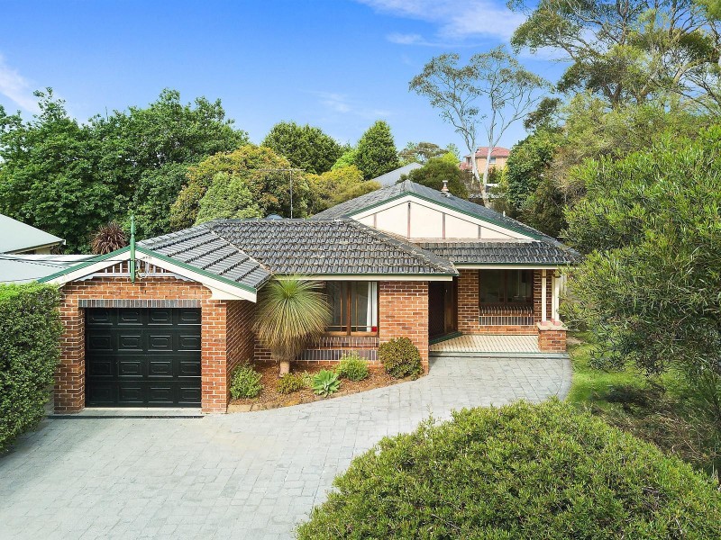 39 Tableland Road, Wentworth Falls NSW 2782