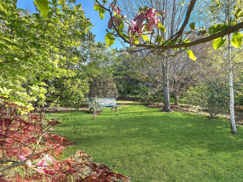 12 Queens View Crescent, Lawson NSW 2783