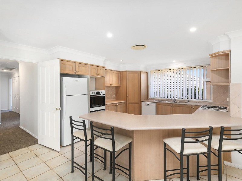12 Queens View Crescent, Lawson NSW 2783