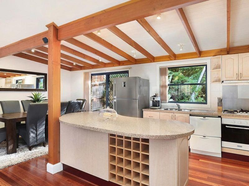 16 Wood Street, Wentworth Falls NSW 2782