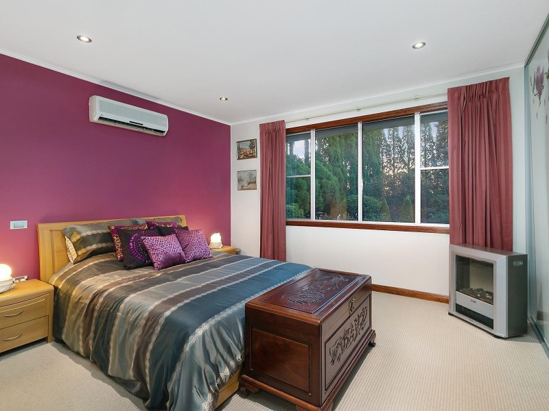 76 Tableland Road, Wentworth Falls NSW 2782