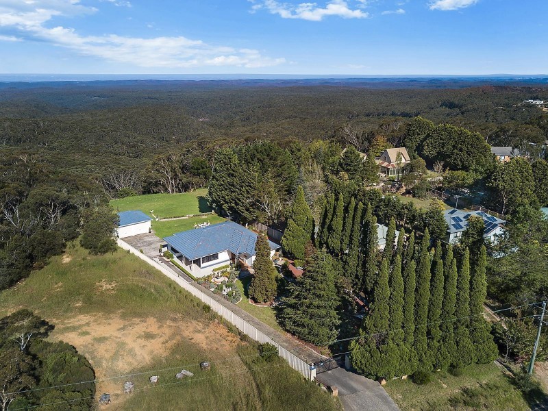 76 Tableland Road, Wentworth Falls NSW 2782