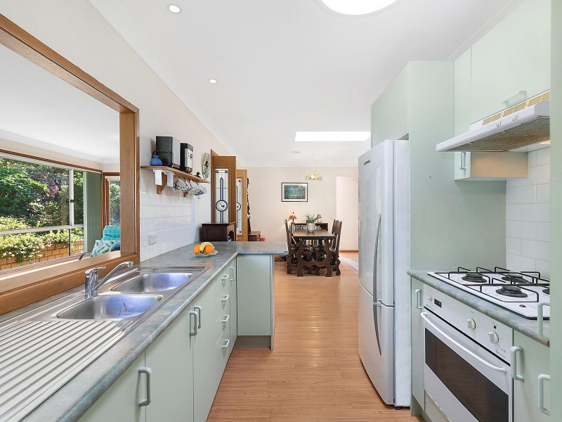 52 Banksia Road, Wentworth Falls NSW 2782