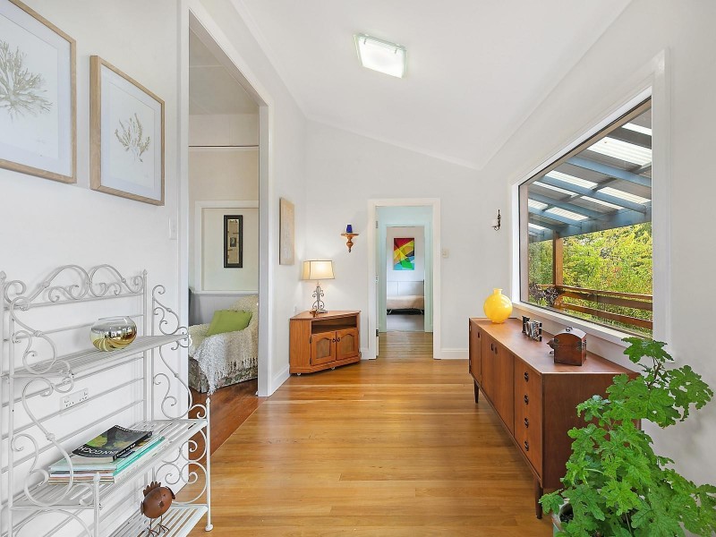 6 Kingsway, Hazelbrook NSW 2779