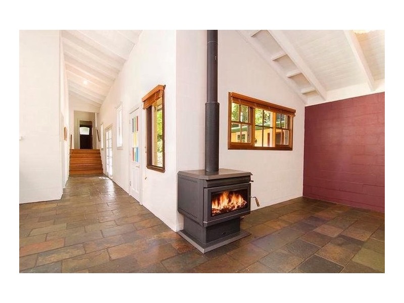 21 Jamieson Street, Wentworth Falls NSW 2782