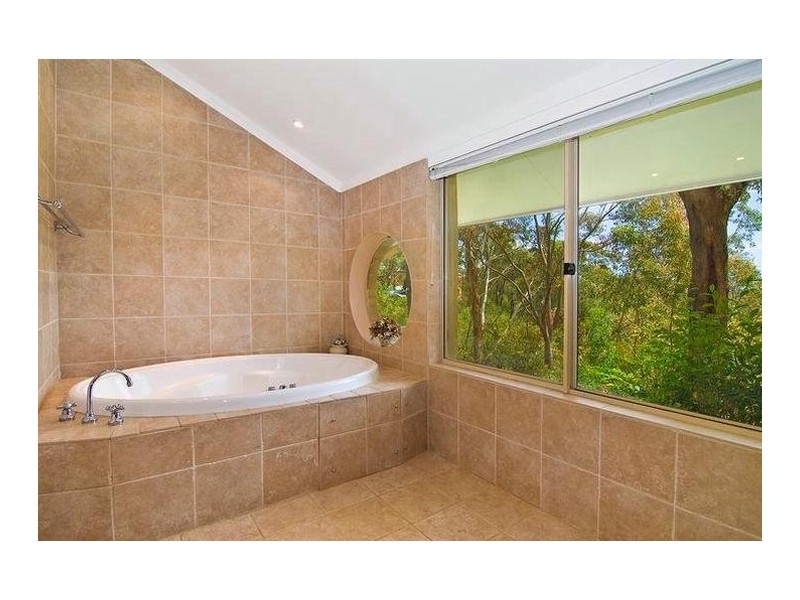 40 Lurline Street, Wentworth Falls NSW 2782