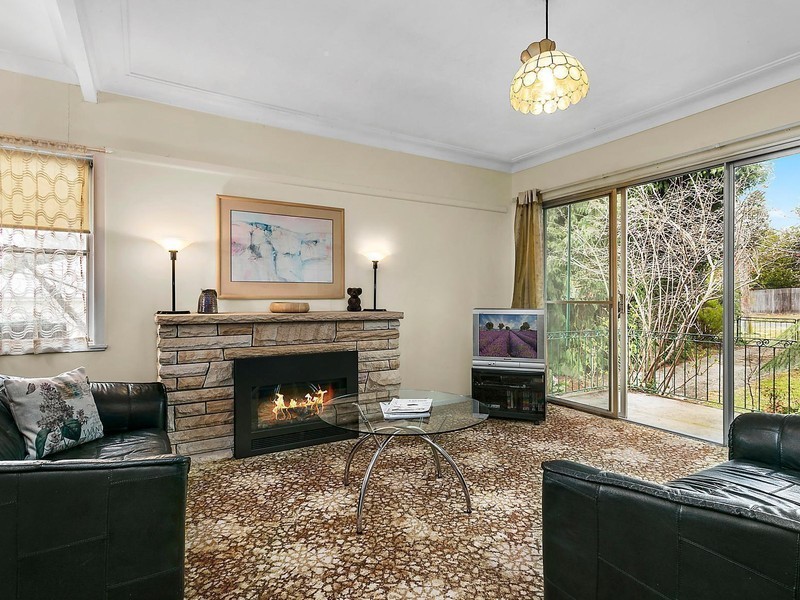 61 Fletcher Street, Wentworth Falls NSW 2782
