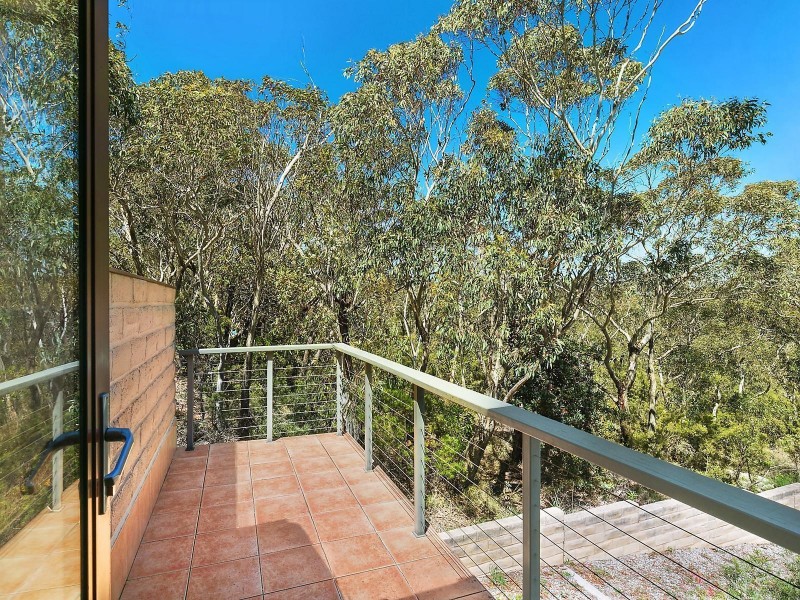 30 Sandbox Road, Wentworth Falls NSW 2782